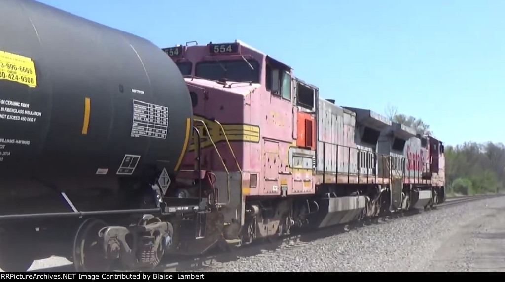 BNSF L-CHI657